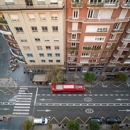 Apartamento Increible atico con terraza en el centro de Valencia Exterior foto