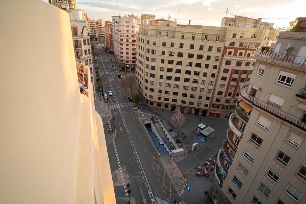 Apartamento Increible atico con terraza en el centro de Valencia Exterior foto