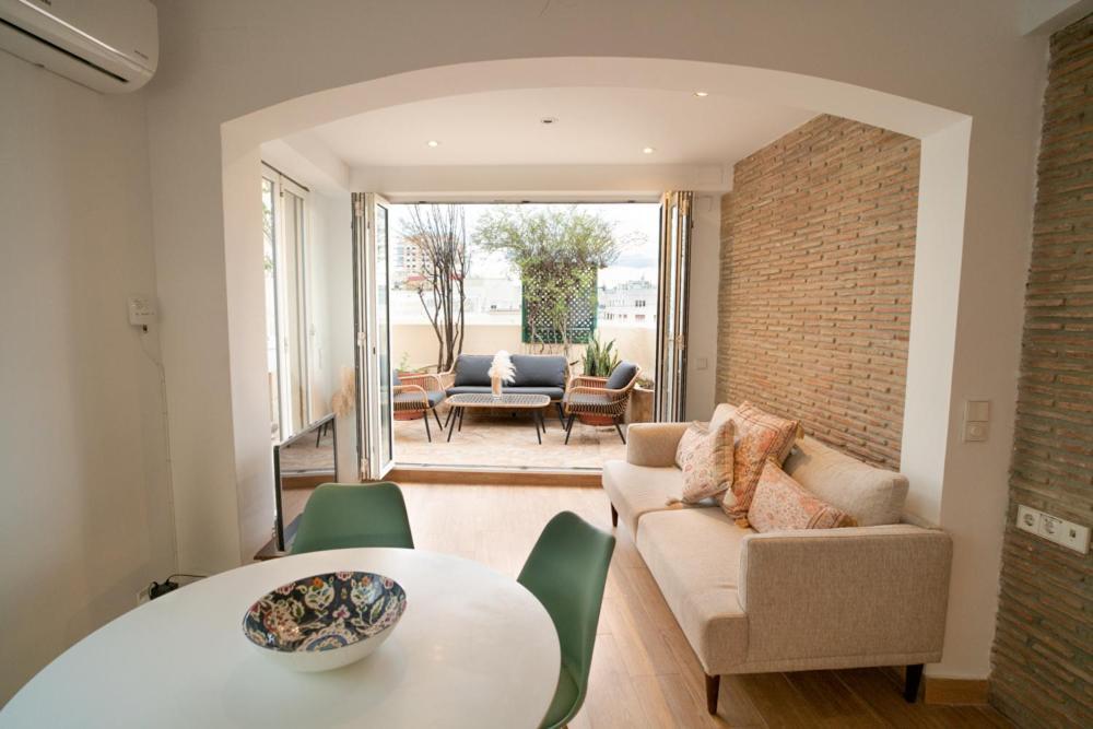 Apartamento Increible atico con terraza en el centro de Valencia Exterior foto