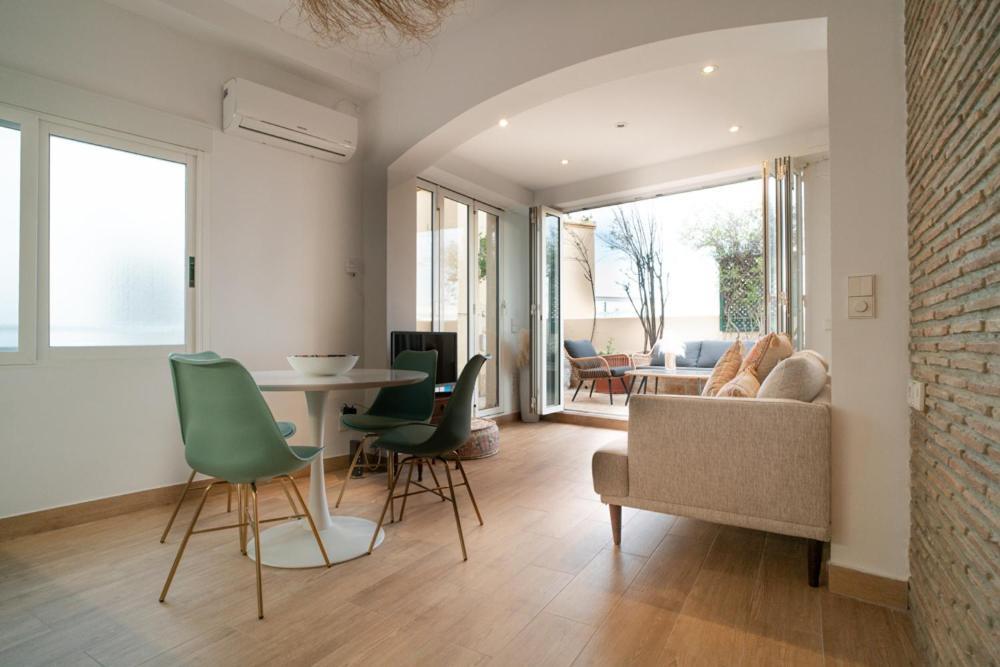 Apartamento Increible atico con terraza en el centro de Valencia Exterior foto